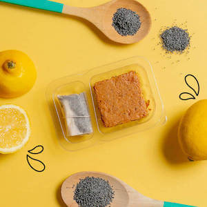 lemon and poppyseed cake photo